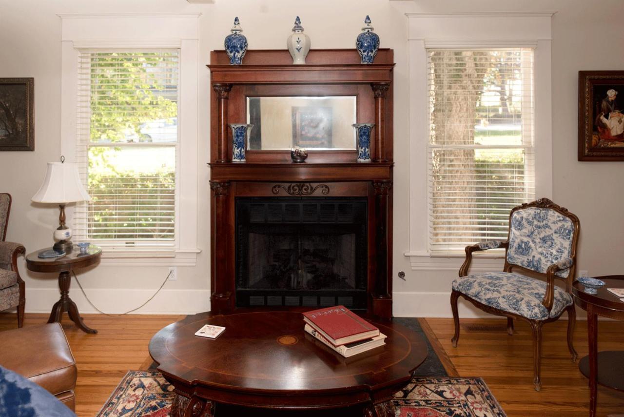 Dickson Street Bed & Breakfast Fayetteville Buitenkant foto